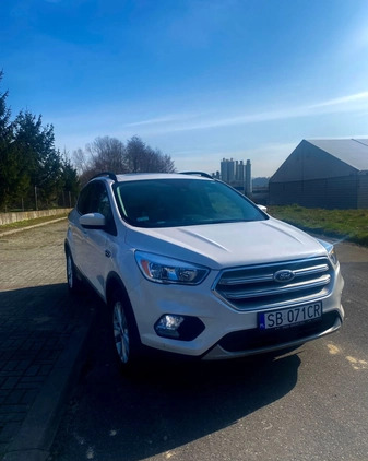 Ford Escape cena 69900 przebieg: 65542, rok produkcji 2018 z Wieleń małe 211